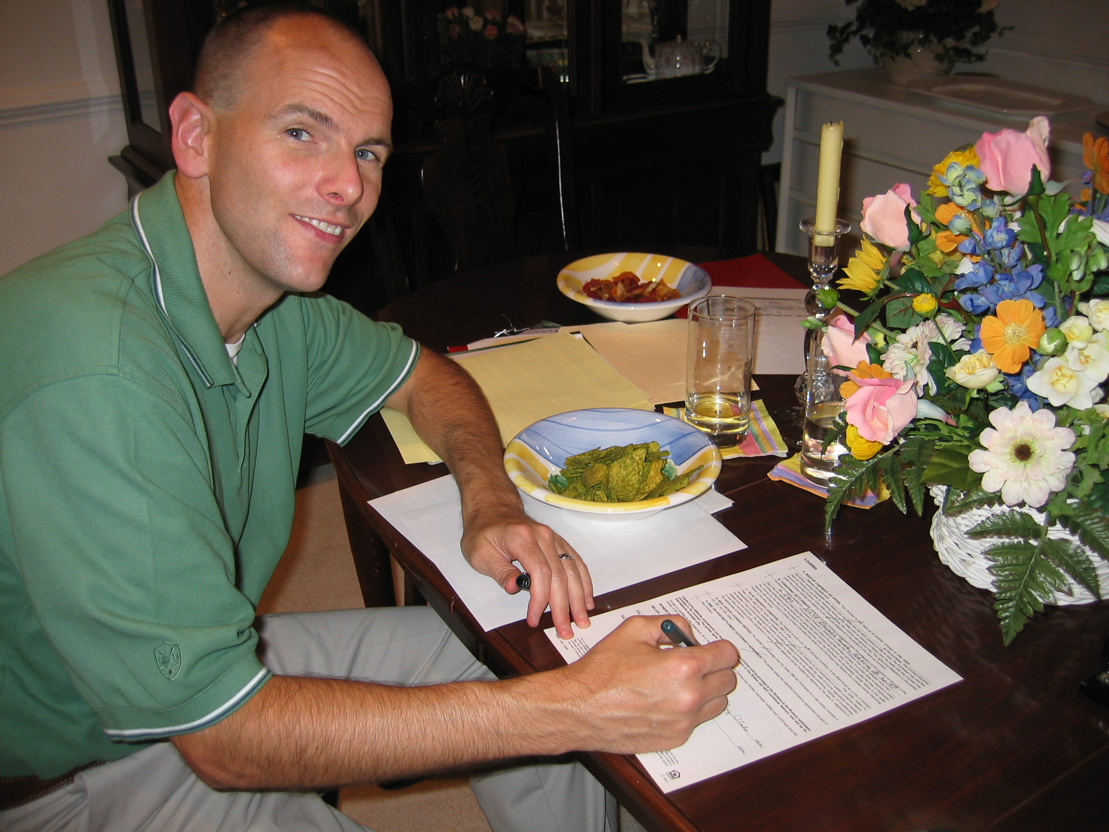 contracts.jpg